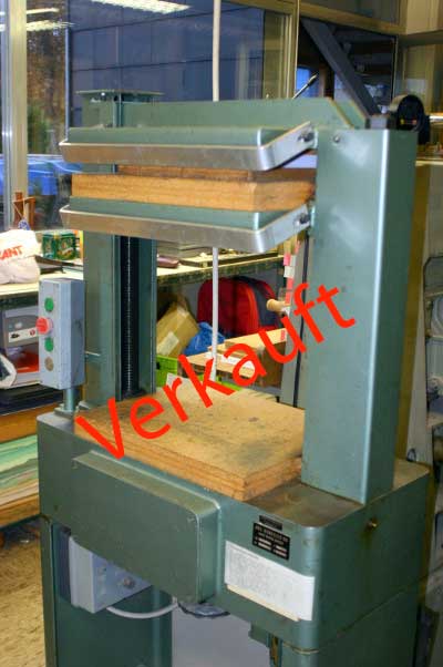 Automatische Doppelpresse von Hunkeler